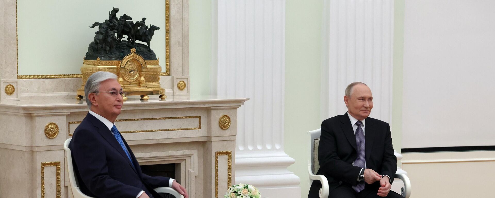 Президент Казахстана Касым-Жомарт Токаев и президент России Владимир Путин провели переговоры - Sputnik Қазақстан, 1920, 12.11.2025