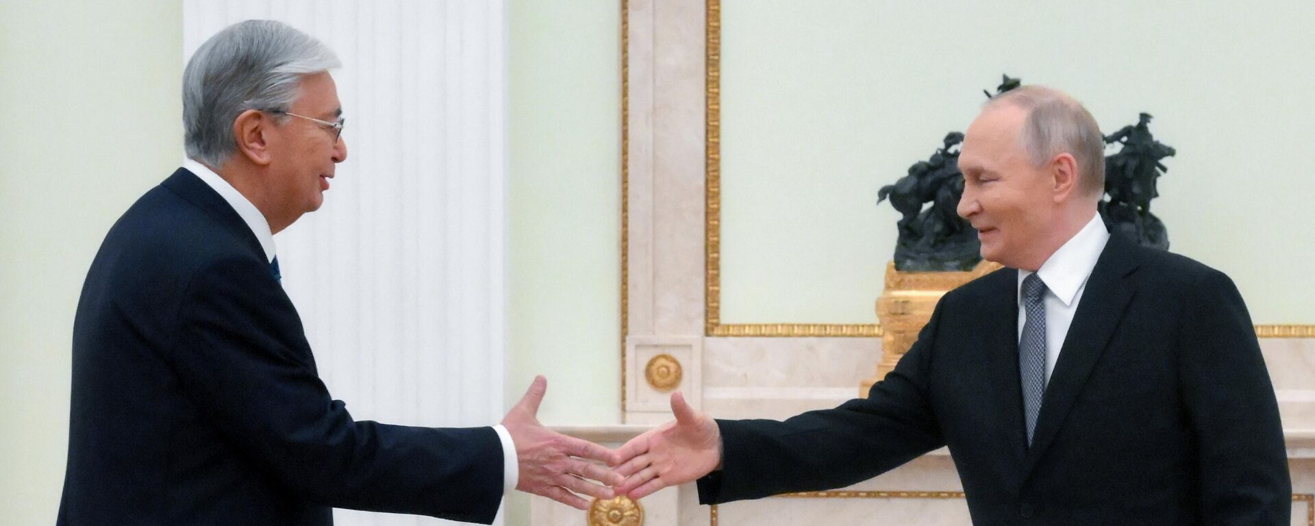 Встреча Касым-Жомарта Токаева и Владимира Путина в Москве - Sputnik Қазақстан, 1920, 12.11.2025