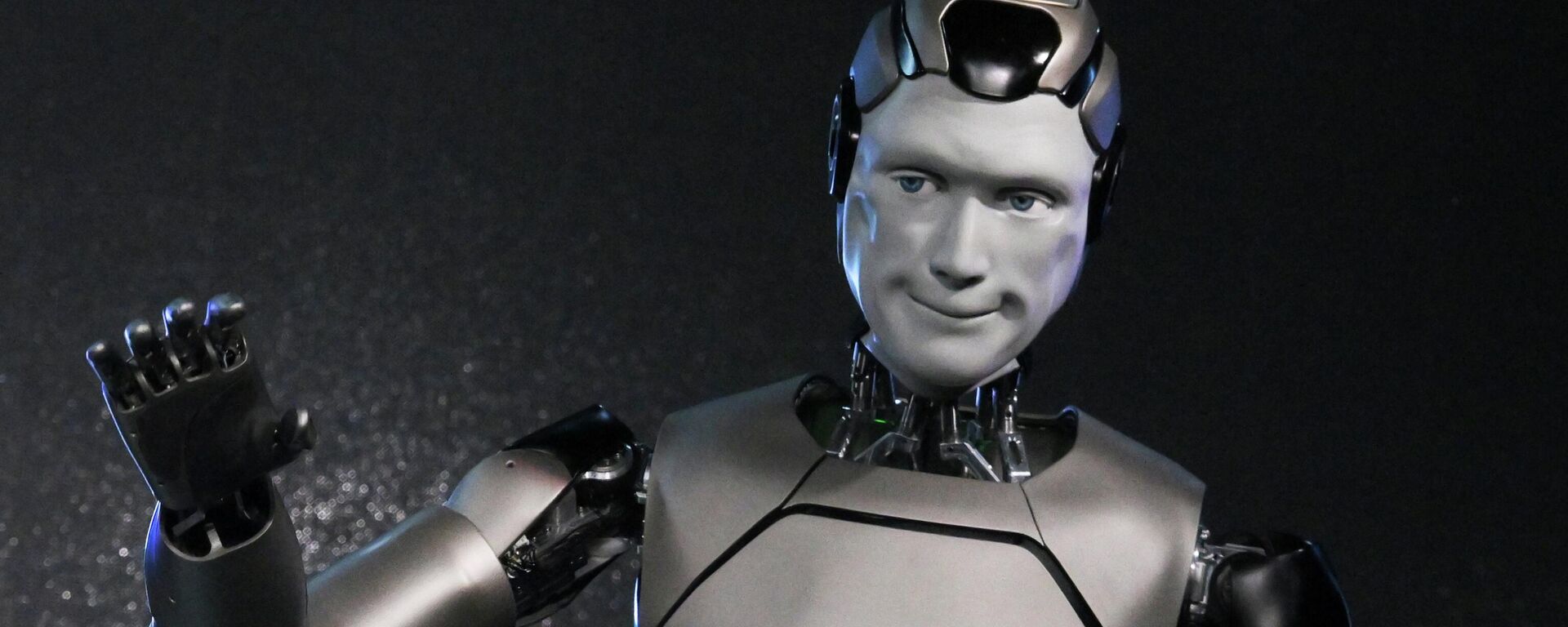 Презентация первого российского антропоморфного робота с ИИ - Sputnik Қазақстан, 1920, 09.02.2026