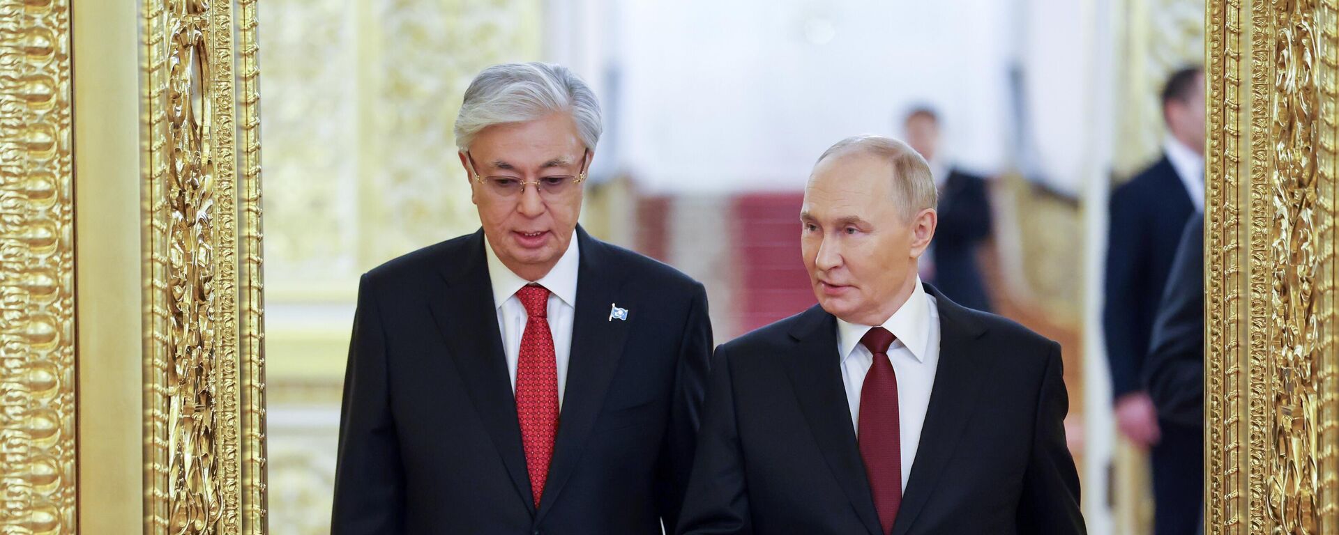 Переговоры президента Владимира Путина и президента Казахстана Касым-Жомарта Токаева - Sputnik Казахстан, 1920, 12.11.2025