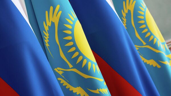 Россия-Казахстан: дальнейшие перспективы и направления сотрудничества - видеомост - Sputnik Казахстан