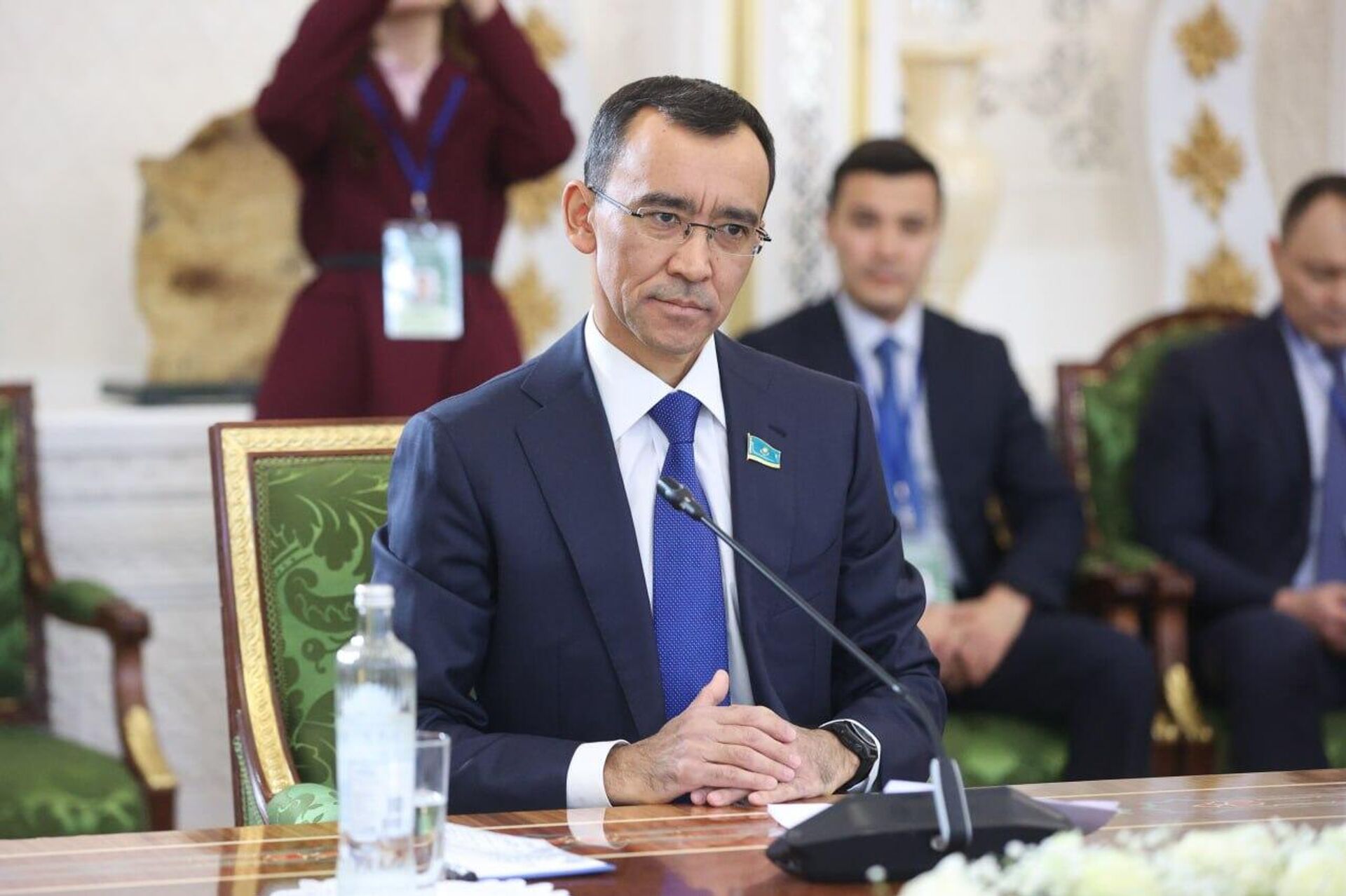 Встреча Маулена Ашимбаева и Валентины Матвиенко - Sputnik Казахстан, 1920, 13.11.2025