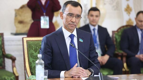 Встреча Маулена Ашимбаева и Валентины Матвиенко - Sputnik Казахстан