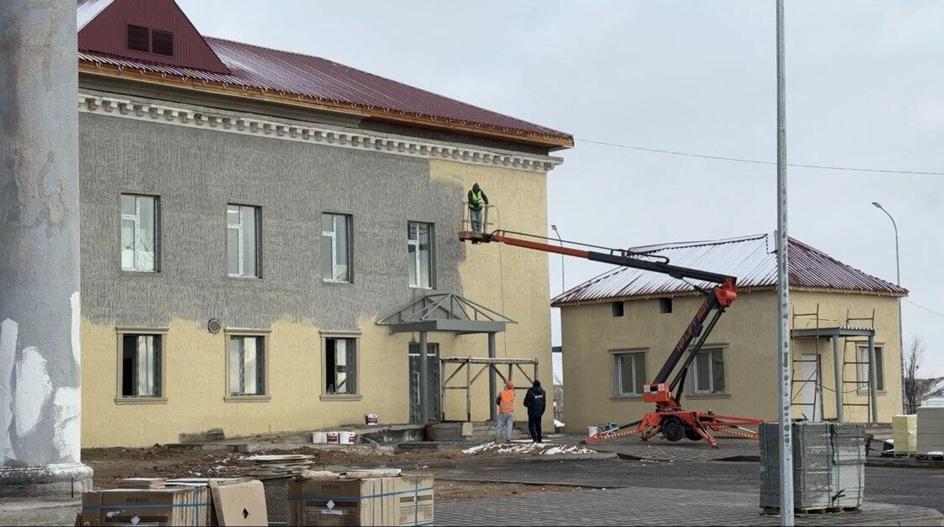 Реконструкция и ремонт аэропорта Балхаша
 - Sputnik Қазақстан, 1920, 15.11.2025