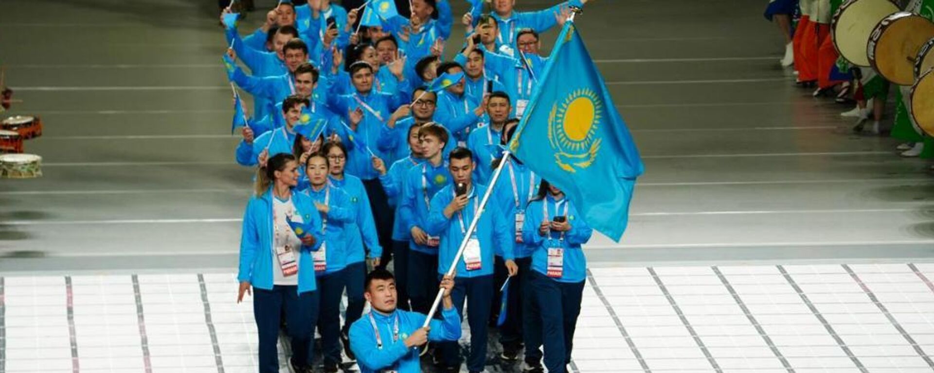 Сборная Казахстана на открытии XXV летних Сурдлимпийских игр в Токио - Sputnik Қазақстан, 1920, 16.11.2025