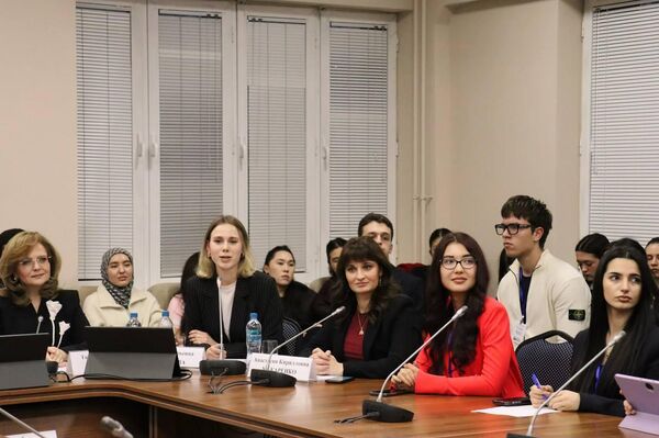 IV Евразийский экономический молодежный форум - Sputnik Казахстан