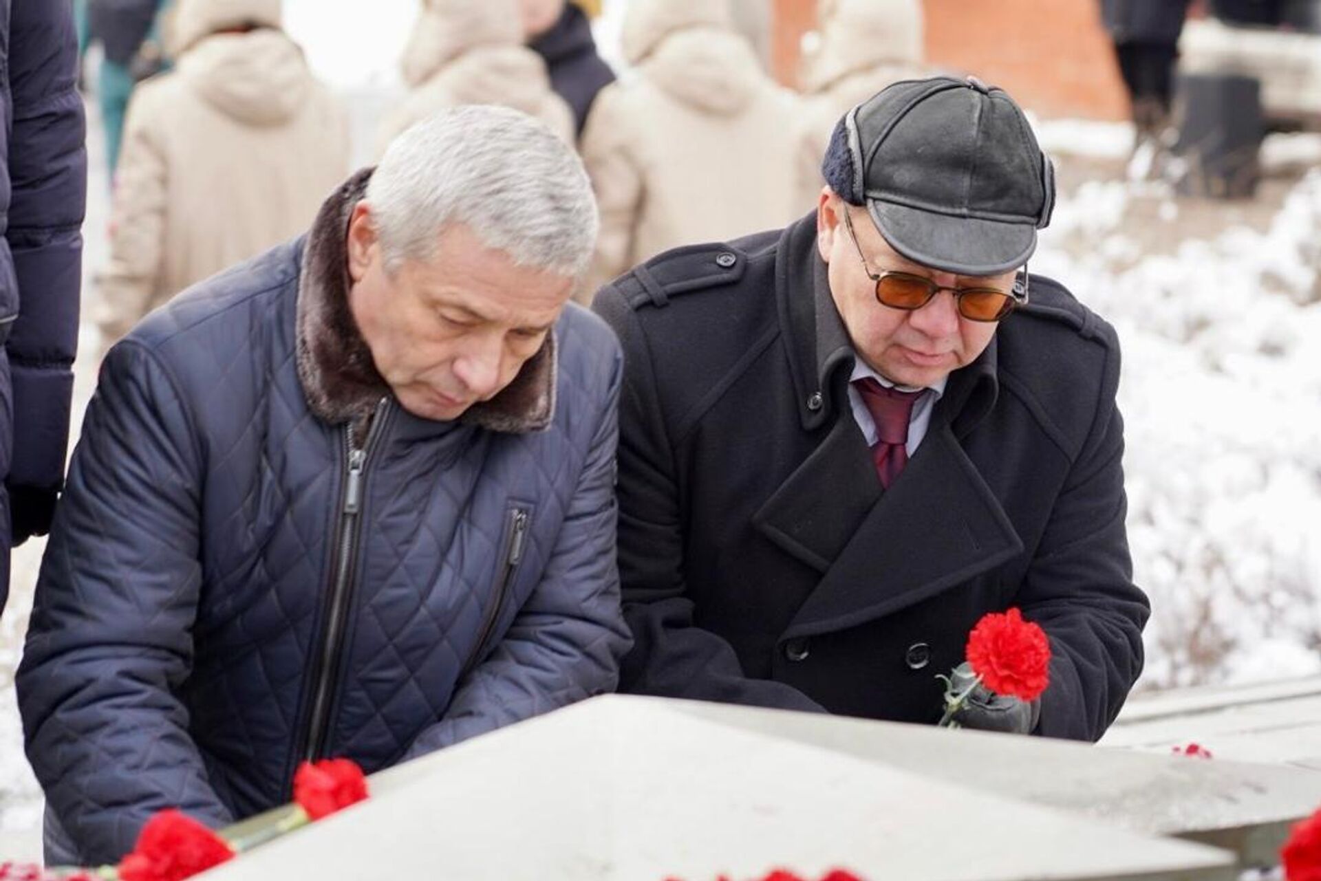 Казахстанские дипломаты почтили память героев-панфиловцев в Волоколамске Казахстанские дипломаты почтили память героев-панфиловцев в Волоколамске - Sputnik Қазақстан, 1920, 17.11.2025