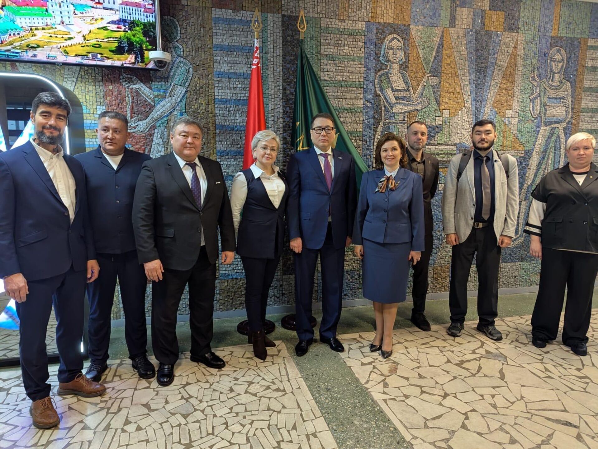 Торгово-экономическая миссия Казахстана посетила Беларусь  - Sputnik Казахстан, 1920, 20.11.2025