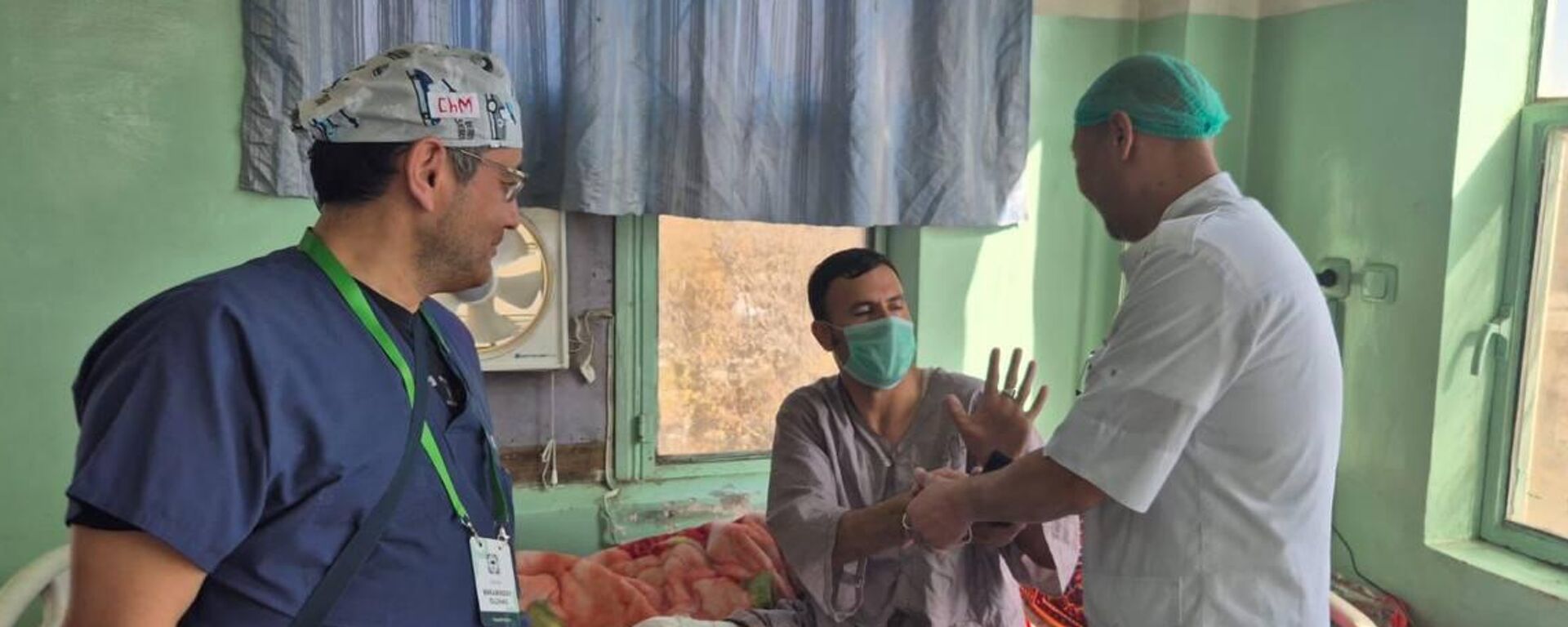 Казахстанские врачи помогают в больницах Афганистана - Sputnik Казахстан, 1920, 21.11.2025