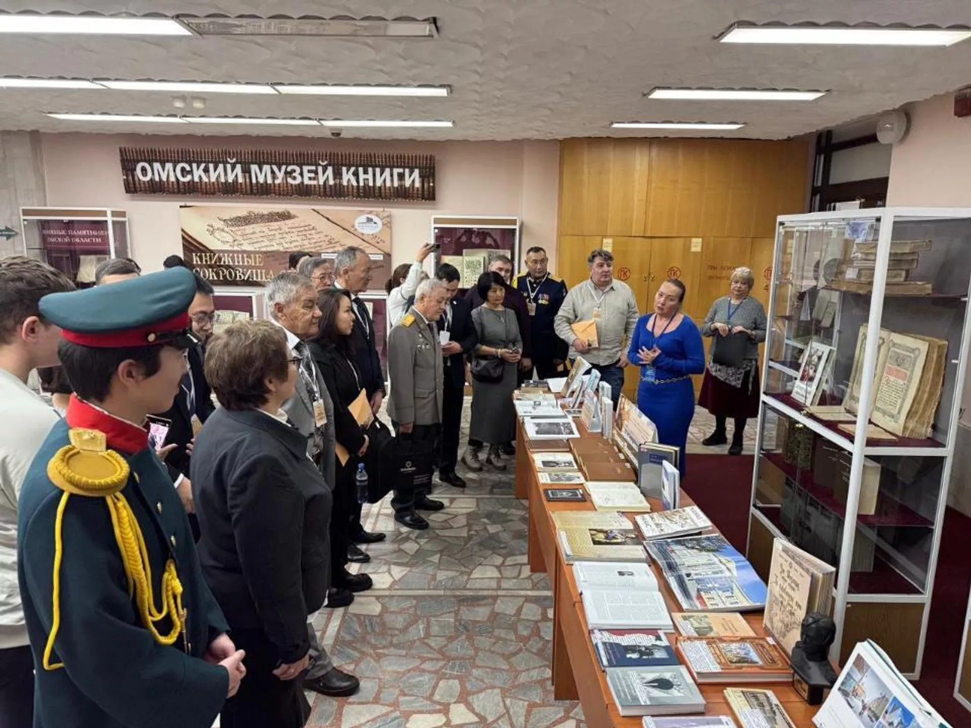 Казахстанская делегация посетила Омск для участия в международной научно-практической конференции Валихановские чтения, приуроченной к 190-летию Шокана Валиханова Казахстанская делегация посетила Омск для участия в международной научно-практической конференции Валихановские чтения, приуроченной к 190-летию Шокана Валиханова - Sputnik Казахстан, 1920, 24.11.2025