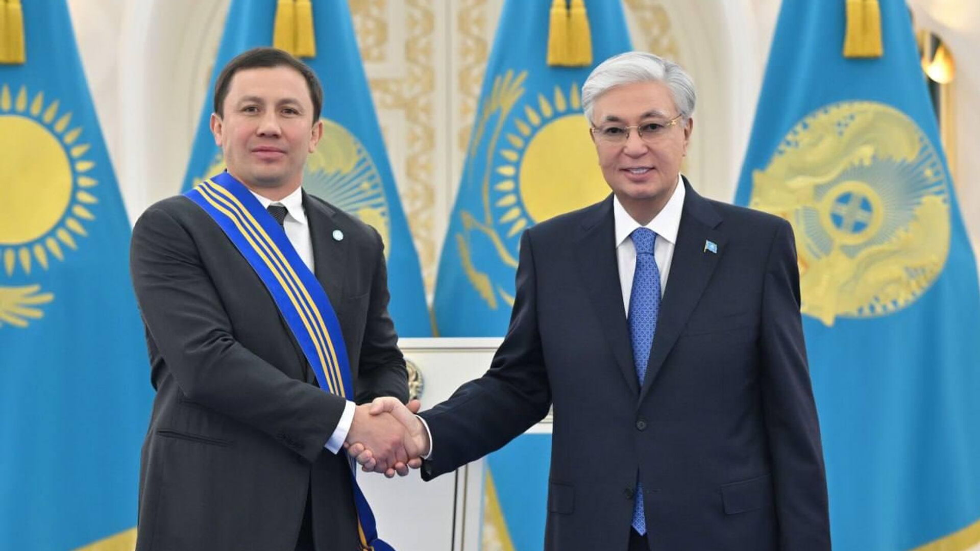 Тоқаев Головкинді І дәрежелі Барыс орденімен марапаттады Тоқаев Головкинді І дәрежелі Барыс орденімен марапаттады - Sputnik Қазақстан, 1920, 25.11.2025