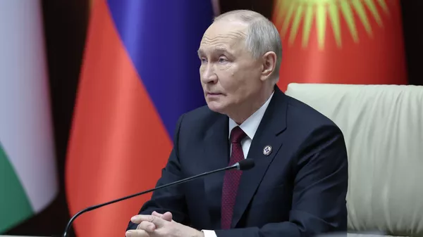 Президент РФ Владимир Путин на Совете коллективной безопасности ОДКБ, архивное фото - Sputnik Казахстан