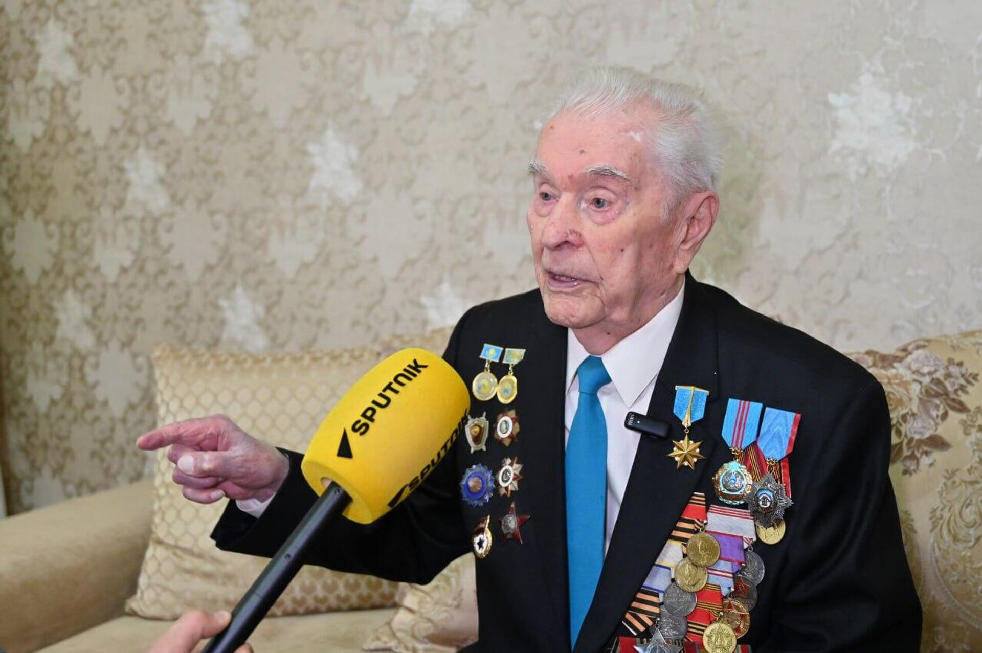 Орал тұрғыны Иван Гапич ұзақ өмір сүрудің құпиясын ашты - Sputnik Казахстан, 1920, 04.02.2026