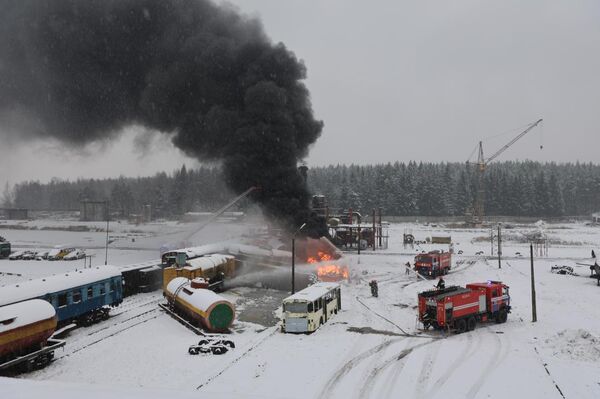 Глава МЧС Казахстана Чингис Аринов посетил ключевые подразделения МЧС Республики Беларусь - Sputnik Казахстан