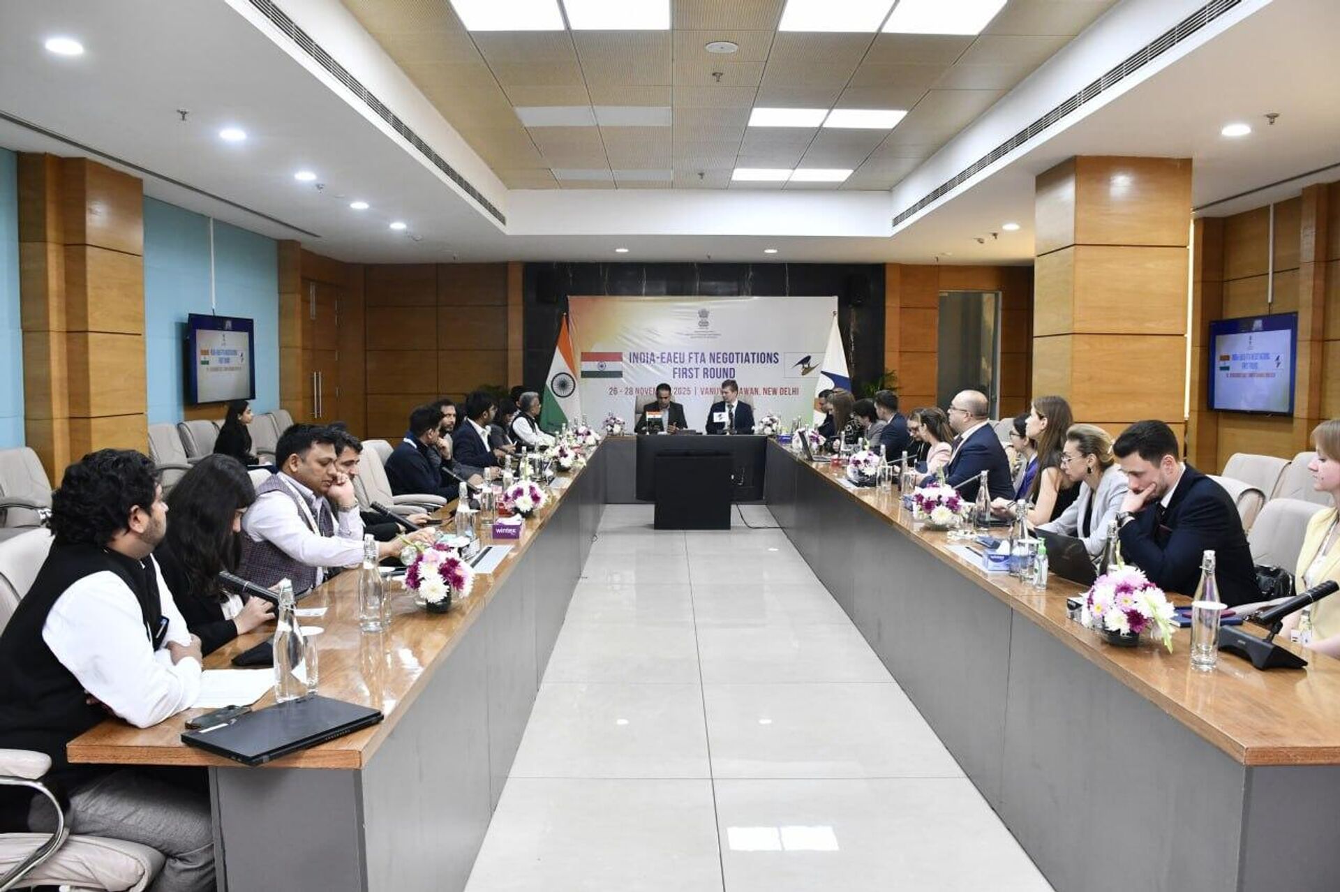 ЕАЭС и Индия начали переговоры по соглашению о зоне свободной торговли
 - Sputnik Казахстан, 1920, 29.11.2025