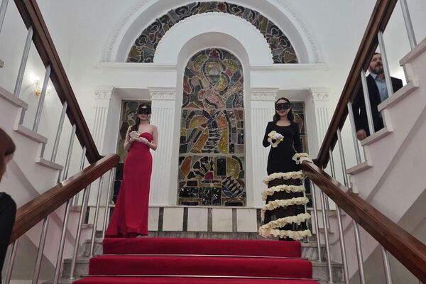 Государственный академический русский театр драмы им.М.Горького отмечает 125-летний юбилей
 - Sputnik Казахстан