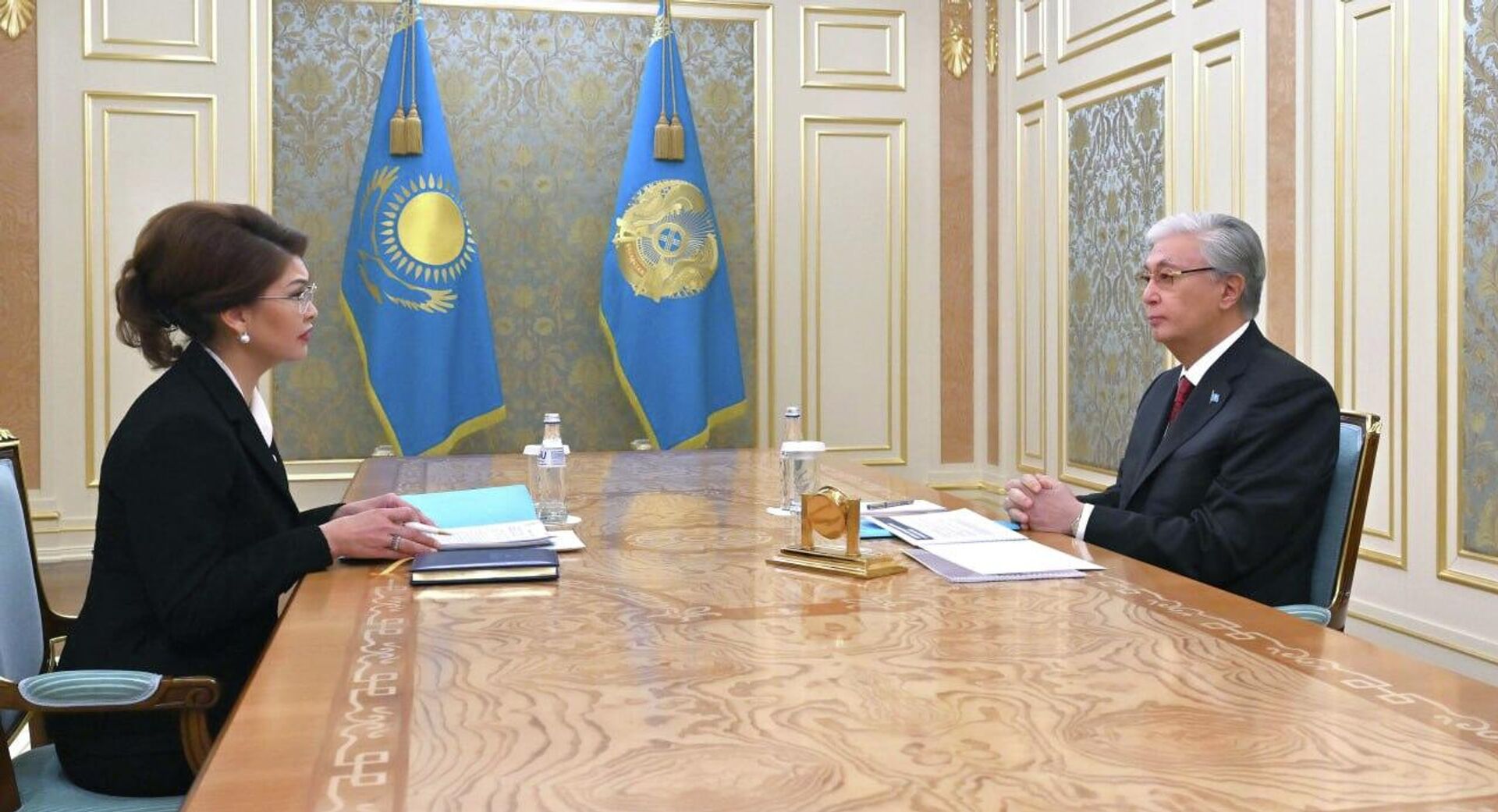 Касым-Жомарт Токаев принял заместителя премьер-министра – министра культуры и информации Аиду Балаеву - Sputnik Казахстан, 1920, 03.12.2025