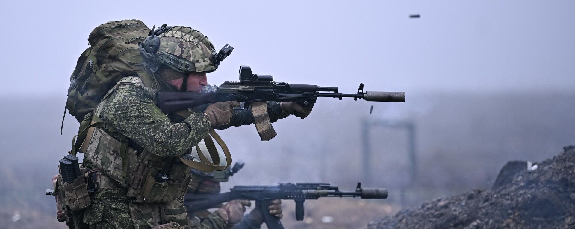 Военнослужащие в зоне СВО Военнослужащие в зоне СВО - Sputnik Казахстан, 1920, 11.12.2025