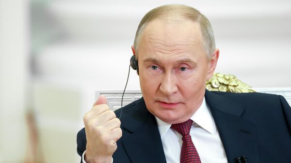 Президент Владимир Путин дал интервью телеканалам Aaj Tak и India Today - Sputnik Казахстан