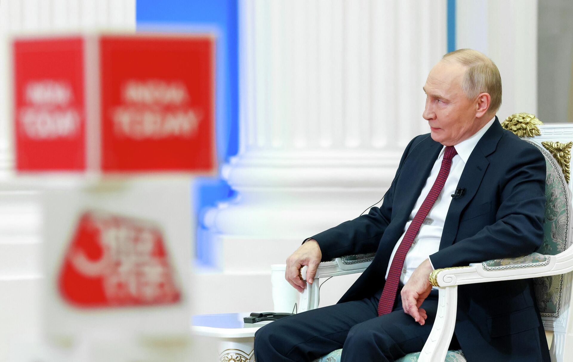 Президент Владимир Путин дал интервью телеканалам Aaj Tak и India Today - Sputnik Казахстан, 1920, 05.12.2025