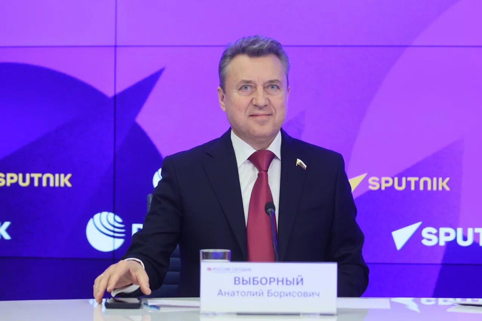 Председатель постоянной комиссии ПА ОДКБ по вопросам обороны и безопасности, заместитель председателя комитета Госдумы РФ по безопасности и противодействию коррупции Анатолий Выборный  - Sputnik Казахстан, 1920, 09.12.2025