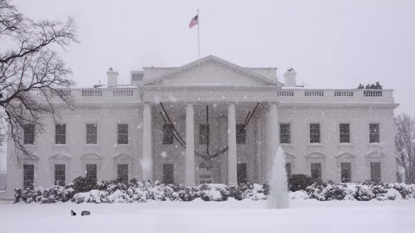 Здание Белого дома в Вашингтоне - Sputnik Казахстан