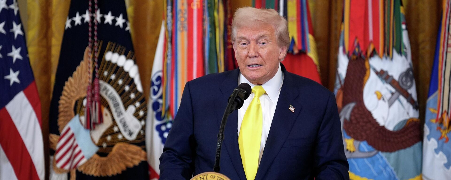 Президент США Дональд Трамп - Sputnik Казахстан, 1920, 29.04.2026