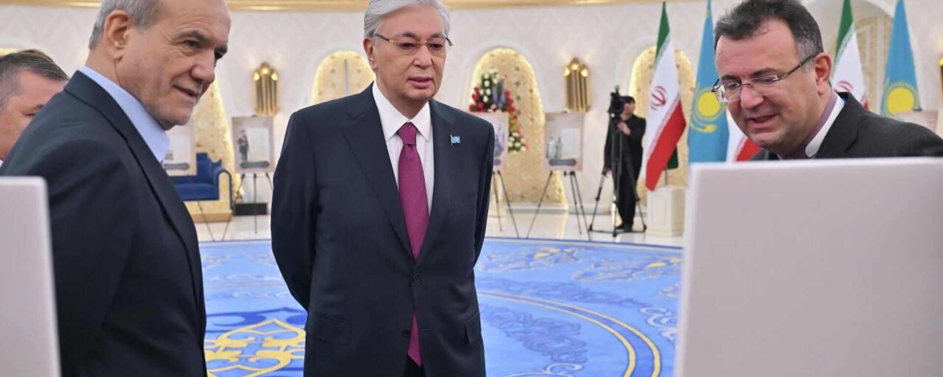 Иран архивінен табылған қазақ тарихына қатысты көне қолжазбалар көрмесі - Sputnik Қазақстан, 1920, 11.12.2025