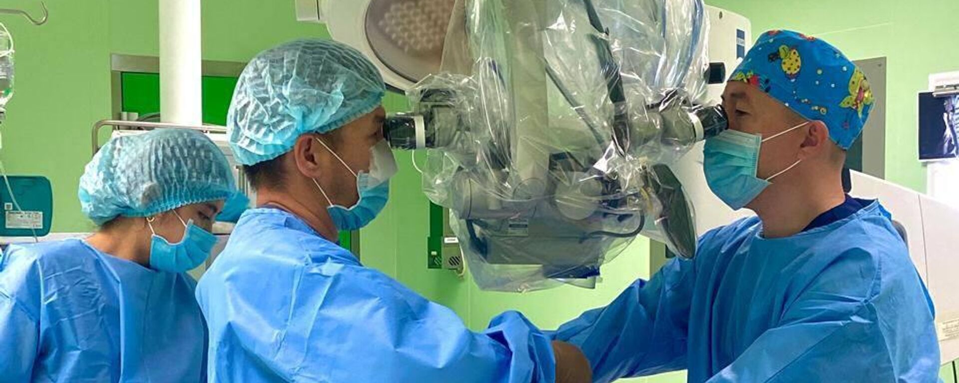 Ақтауда дәрігерлер клиникалық өлім күйіне түскен науқасқа күрделі отаны сәтті жасап шықты - Sputnik Қазақстан, 1920, 17.12.2025
