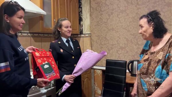 МВД РФ помогает с оформлением российского гражданства пенсионерке из Казахстана, которая обратилась к Путину. - Sputnik Казахстан