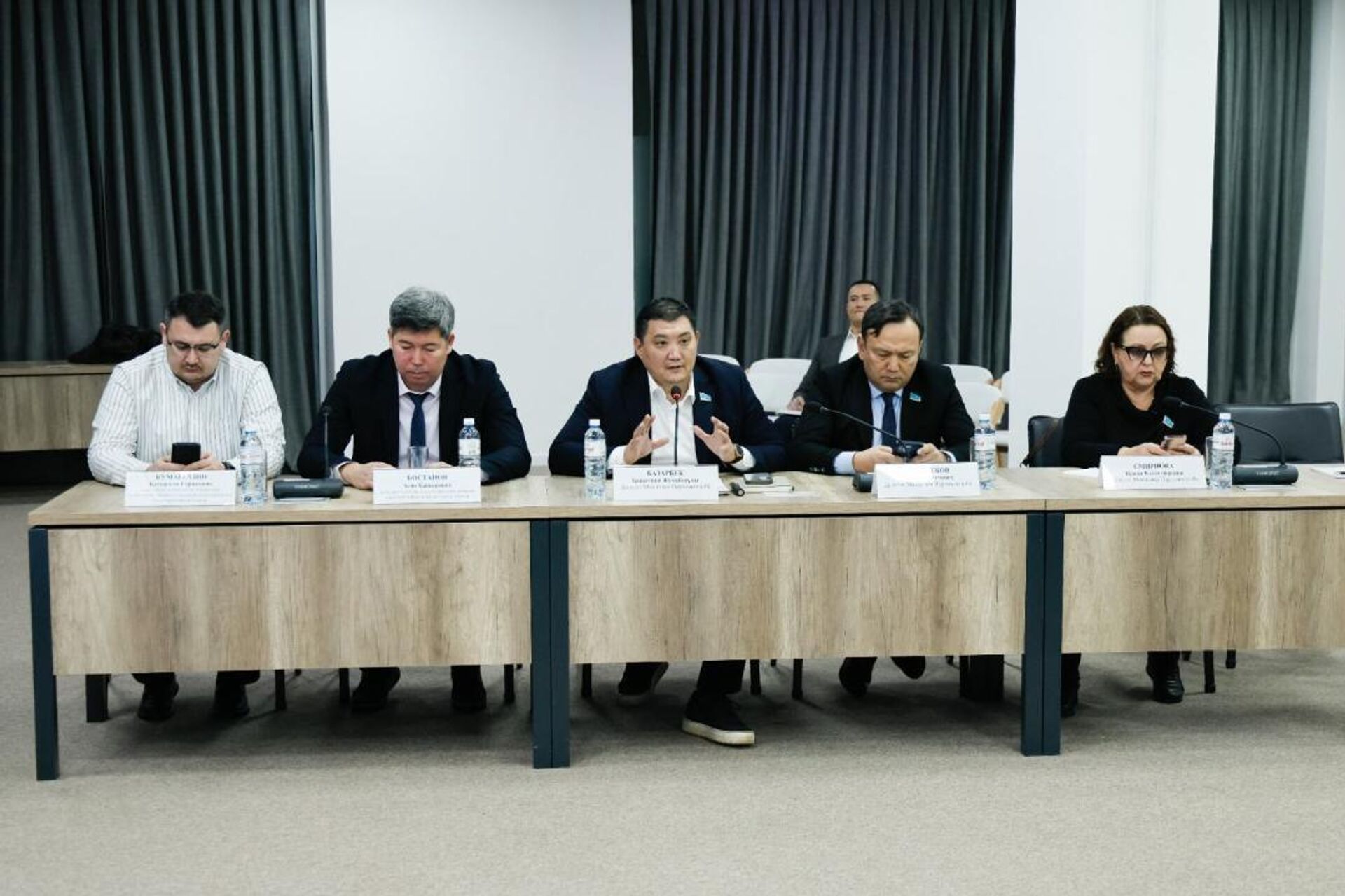 Проект обновленного Генплана Алматы представили депутатам мажилиса Казахстана - Sputnik Казахстан, 1920, 22.12.2025