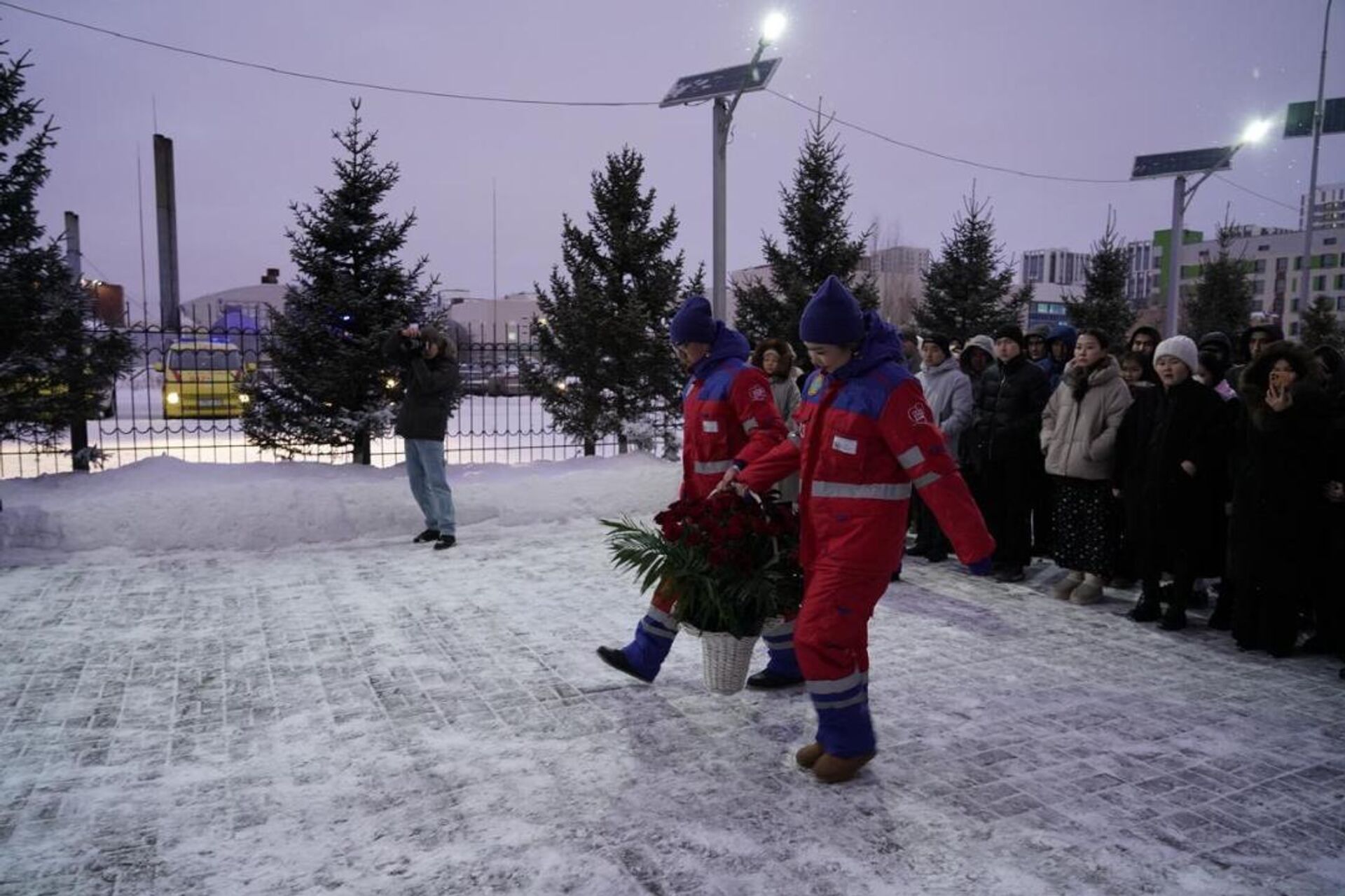 В Астане установлена мемориальная доска, посвященная фельдшеру Улдане Мырзуан - Sputnik Казахстан, 1920, 25.12.2025