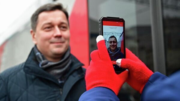 Добровольная биометрия для пассажиров поездов проводится в России - Sputnik Казахстан