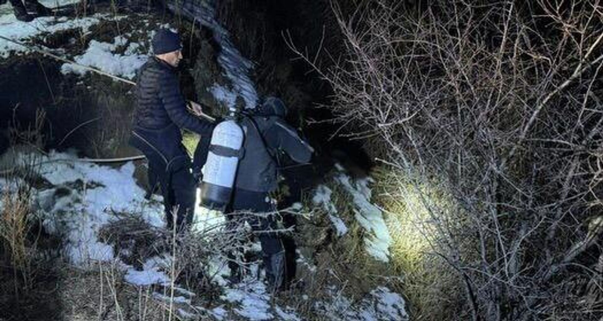 Алматы облысында 4 жасөспірім мұз астына түсіп кетті - Sputnik Қазақстан, 1920, 03.01.2026