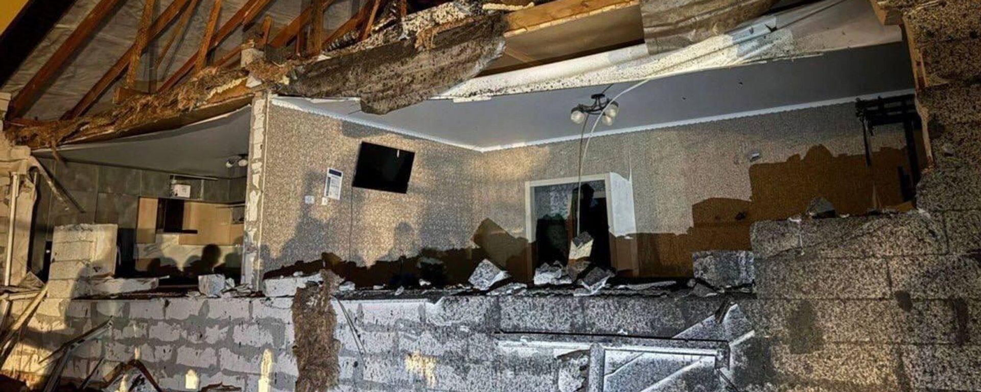 Фотодоказательства преступлений ВСУ против гражданского населения с 29 декабря по 4 января Фотодоказательства преступлений ВСУ против гражданского населения с 29 декабря по 4 января - Sputnik Казахстан, 1920, 06.01.2026