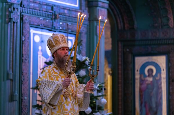 В Главном храме ВС РФ состоялось праздничное Рождественское богослужение В Главном храме ВС РФ состоялось праздничное Рождественское богослужение - Sputnik Казахстан