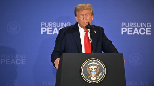 Дональд Трамп  - Sputnik Қазақстан