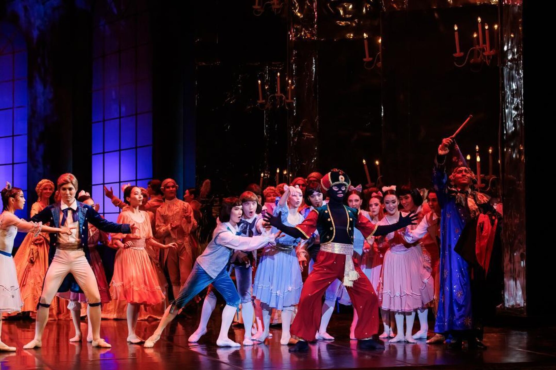 Сцена из спектакля Щелкунчик - Sputnik Казахстан, 1920, 09.01.2026