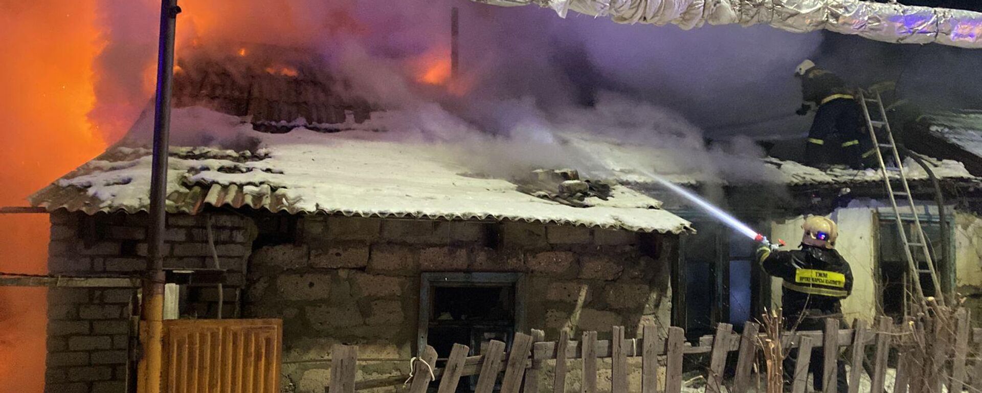 Павлодар облысында тұрғын үйде ер адам өртеніп кетті - Sputnik Қазақстан, 1920, 11.01.2026