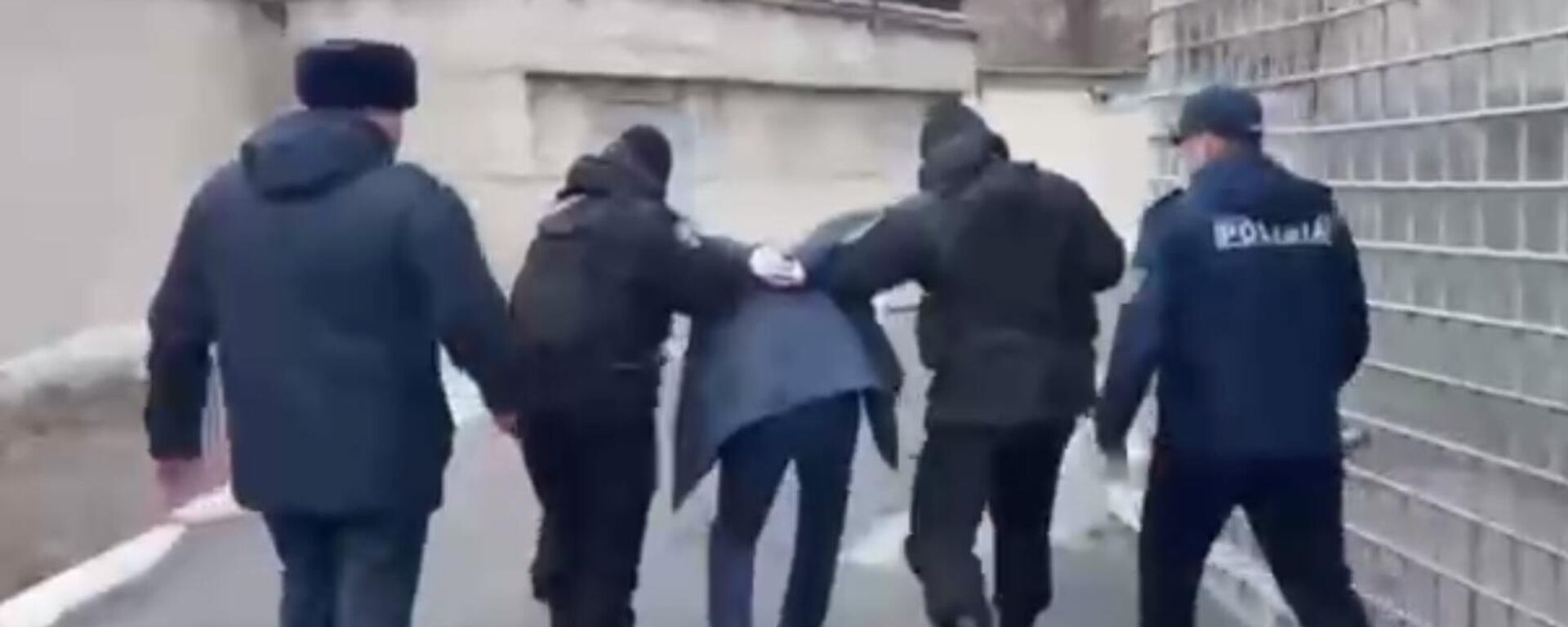 В Шымкенте задержали подозреваемого в убийстве девушки  - Sputnik Қазақстан, 1920, 13.01.2026