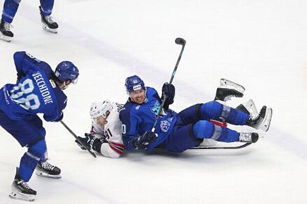 Матч между ХК Барыс и ХК Нефтехимик  - Sputnik Казахстан