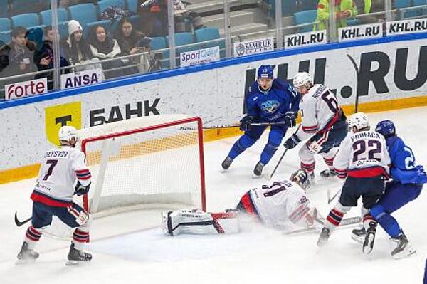 Матч между ХК Барыс и ХК Нефтехимик  - Sputnik Казахстан