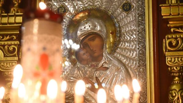 Праздничная крещенская служба в Алматы  
 - Sputnik Казахстан