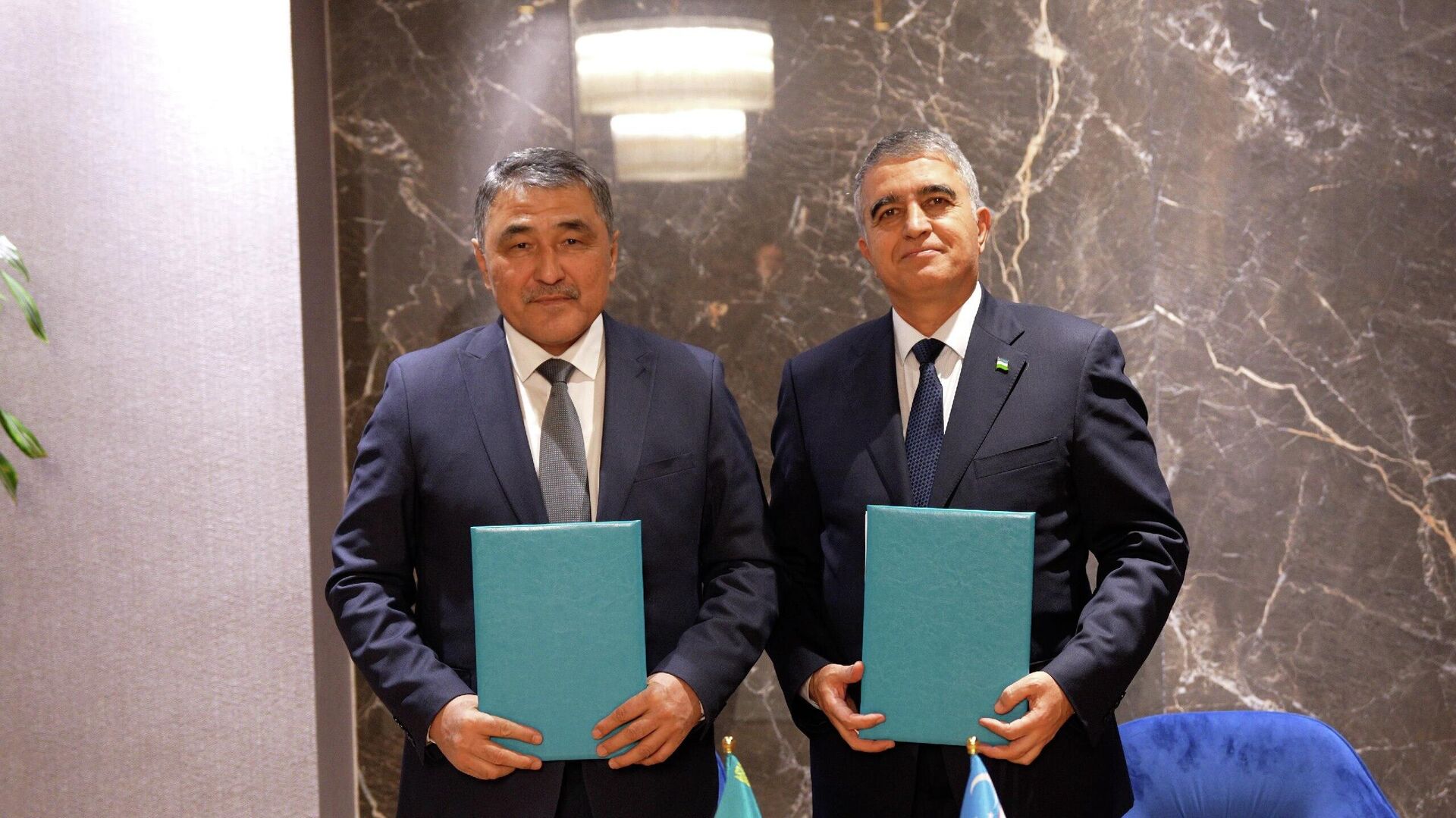 Заседание Совместной казахстанско-узбекской рабочей группы в Туркестане - Sputnik Казахстан, 1920, 19.01.2026