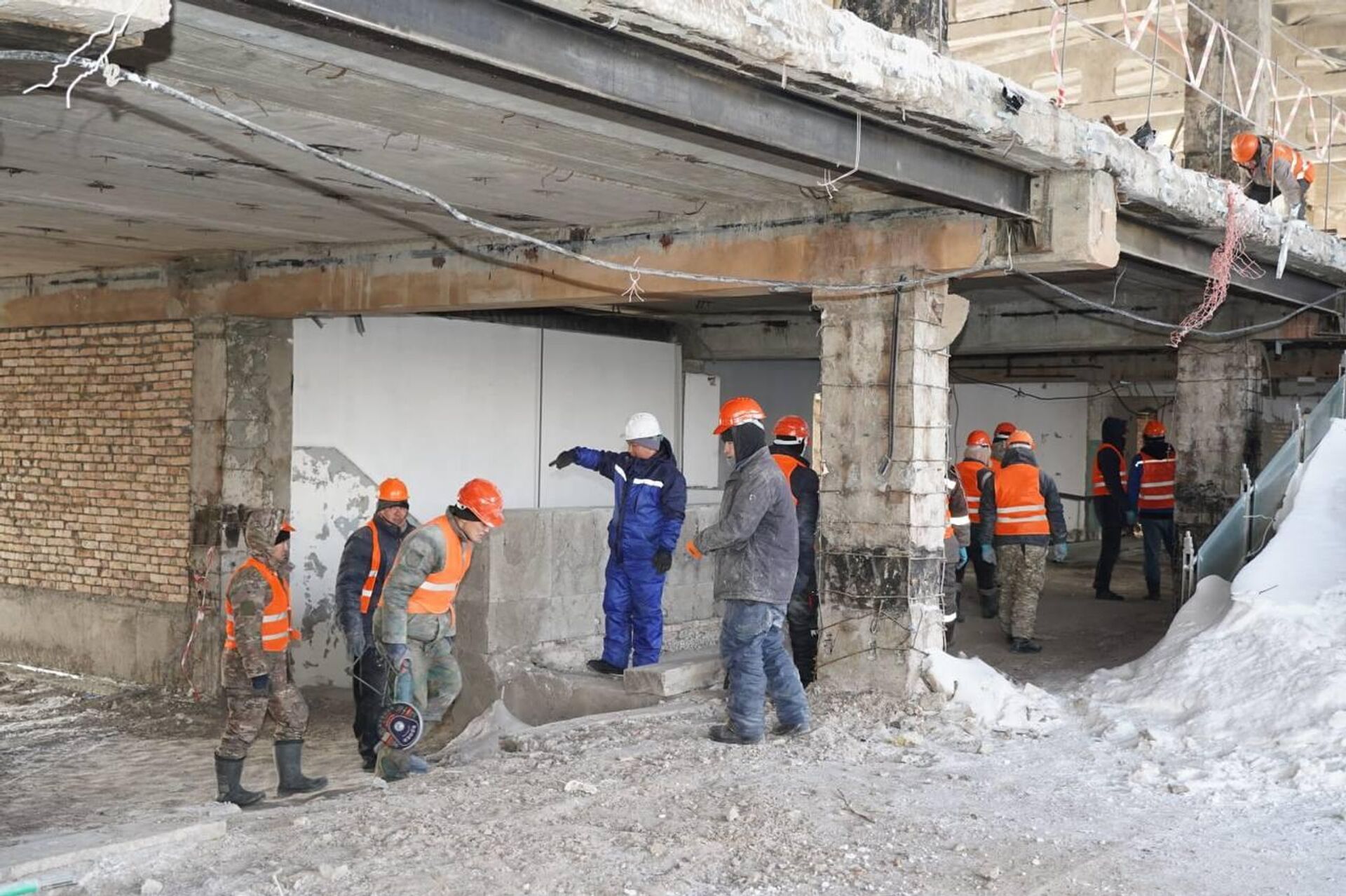 Реконструкцию новой части вокзала Астана-1 планируется завершить до конца октября - Sputnik Казахстан, 1920, 20.01.2026