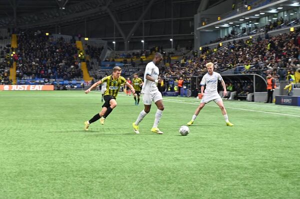 Матч ФК Кайрат и ФК Брюгге  - Sputnik Казахстан