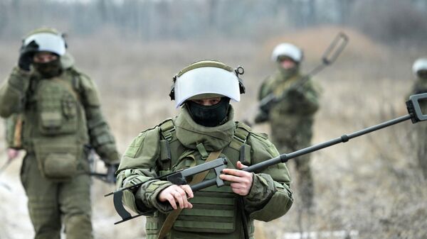 Работа инженерных войск в зоне СВО - Sputnik Казахстан