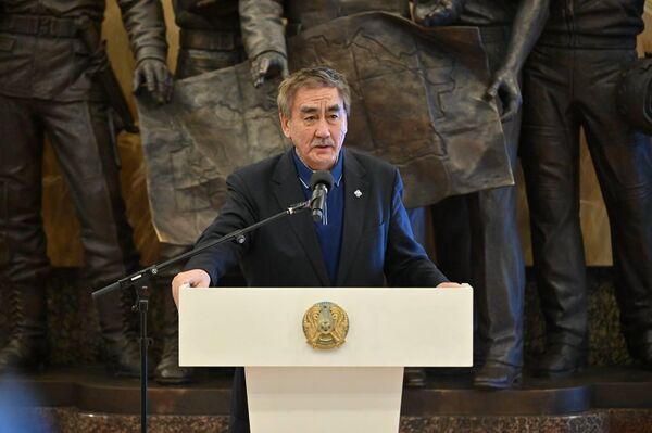 Абай Тасбулатов - доктор исторических наук - Sputnik Казахстан