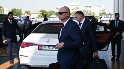 Трехсторонняя встреча делегаций России, США и Украины в Абу-Даби