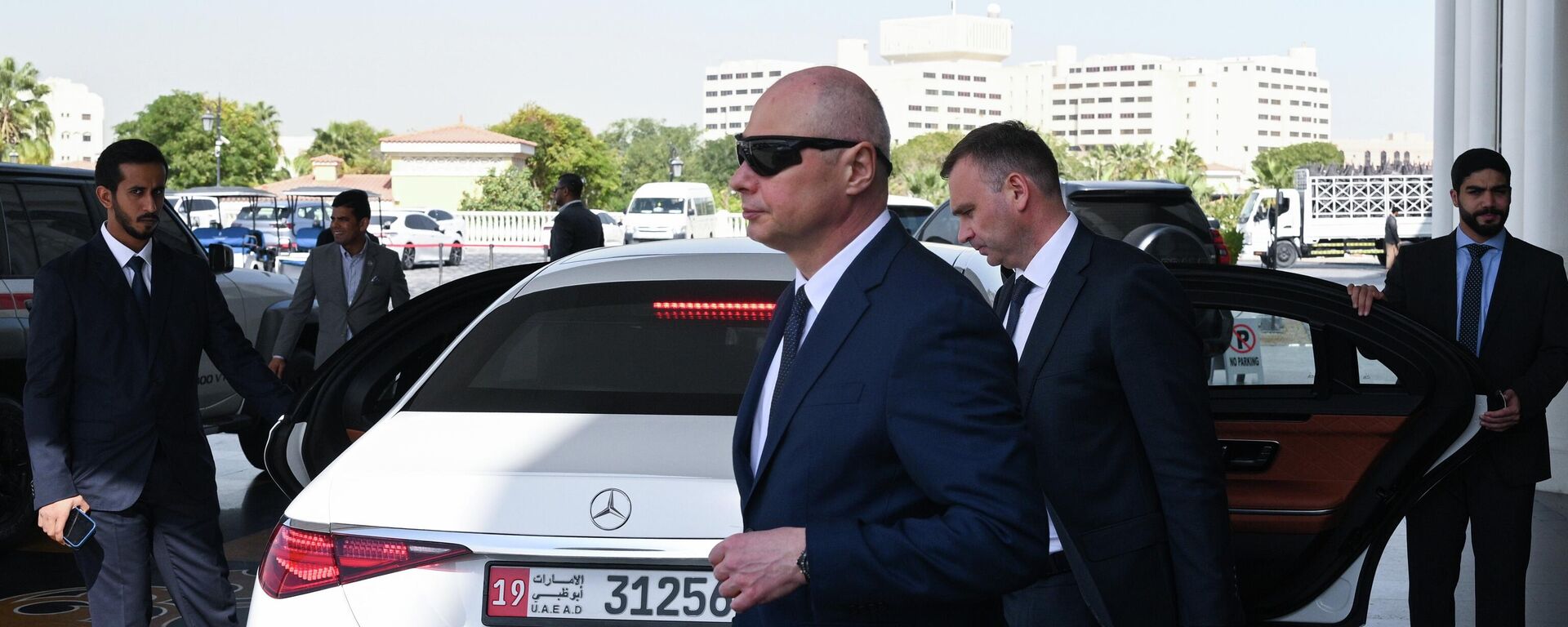 Трехсторонняя встреча делегаций России, США и Украины в Абу-Даби - Sputnik Казахстан, 1920, 24.01.2026